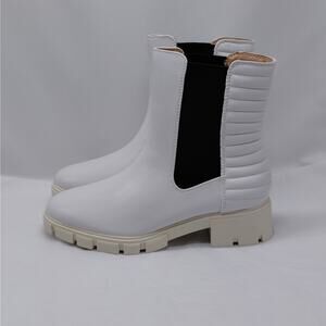 Journee Collection Womens Chelsea Ankle Boots Size 9 White Chunky Lug Sole